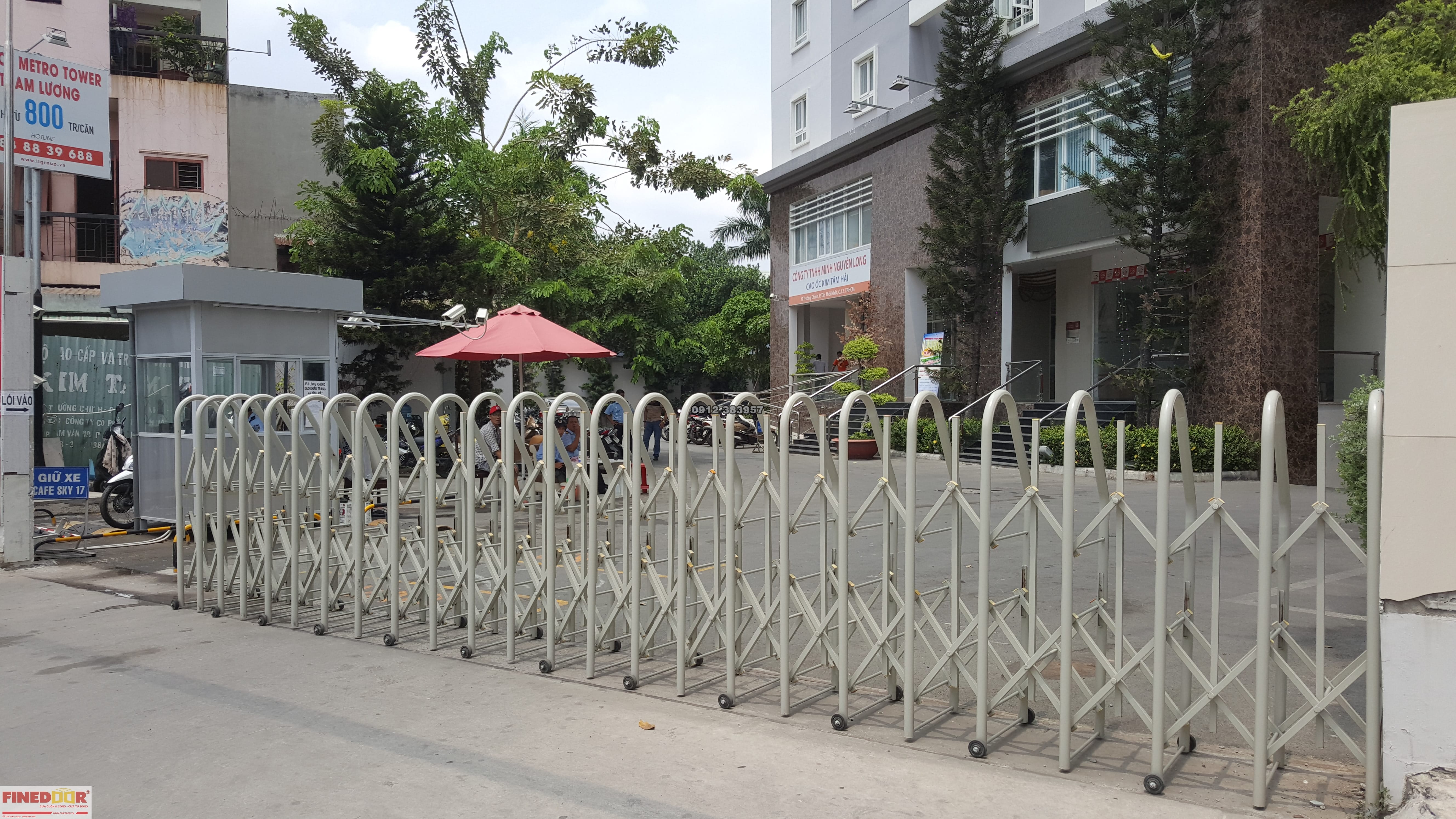 Cổng xếp tự động, cổng xếp bằng sắt, cổng xếp tự động sắt sơn tĩnh điện, cổng xếp chạy điện, cổng xếp kéo tay, cổng xếp