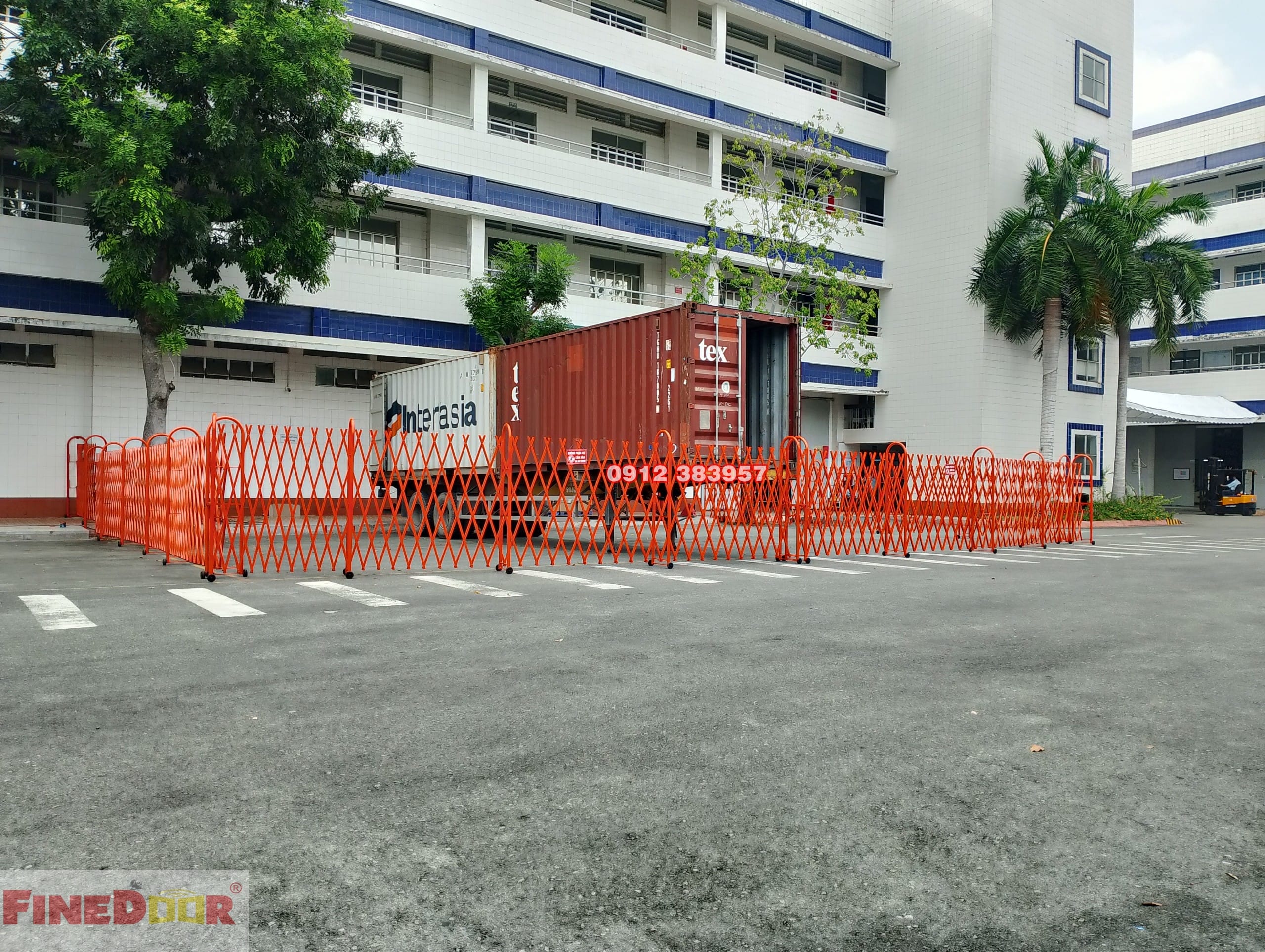 Mẫu Hàng rào xếp gọn di động chữ U