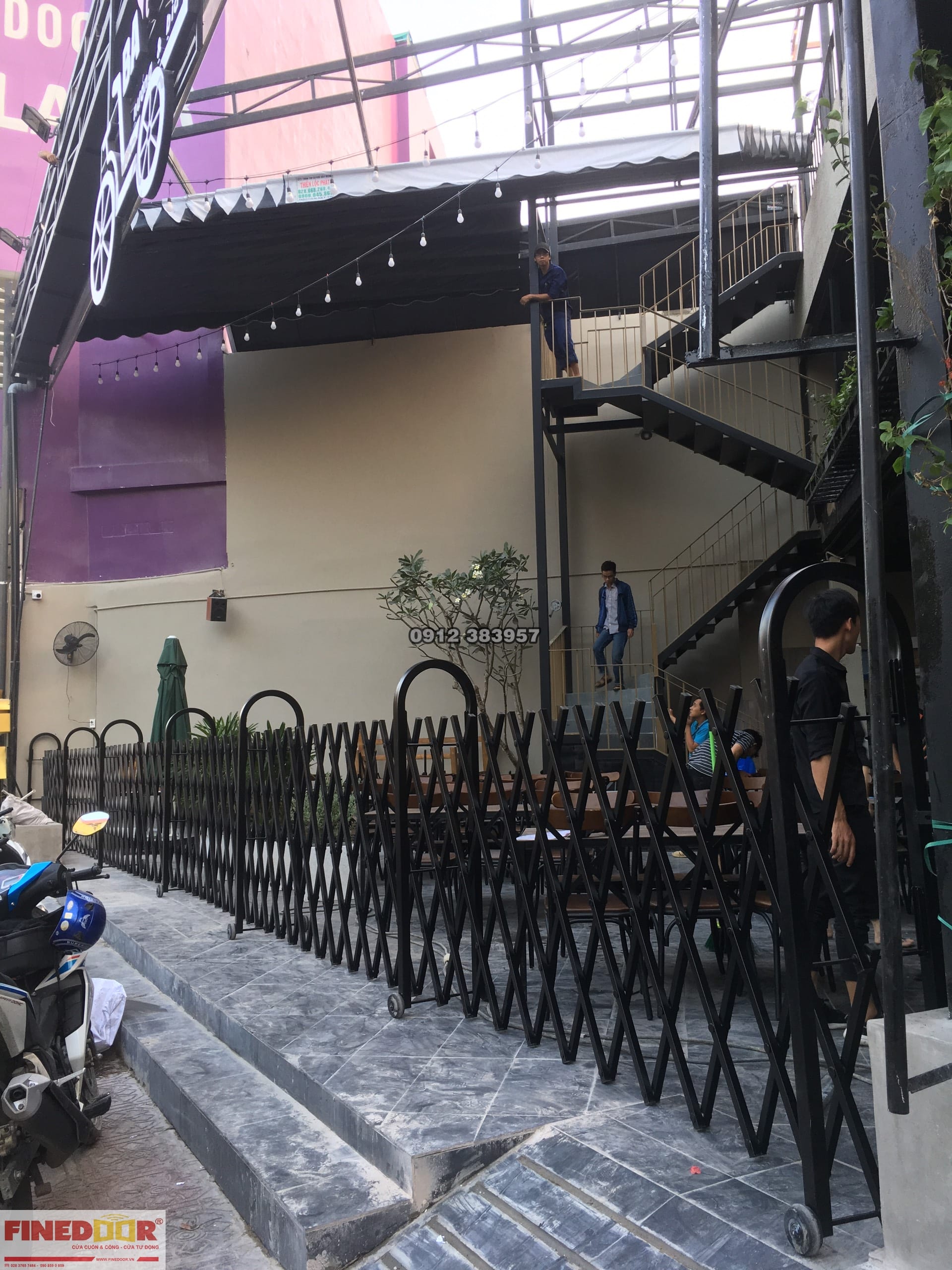 Cổng xếp cho quán nhậu