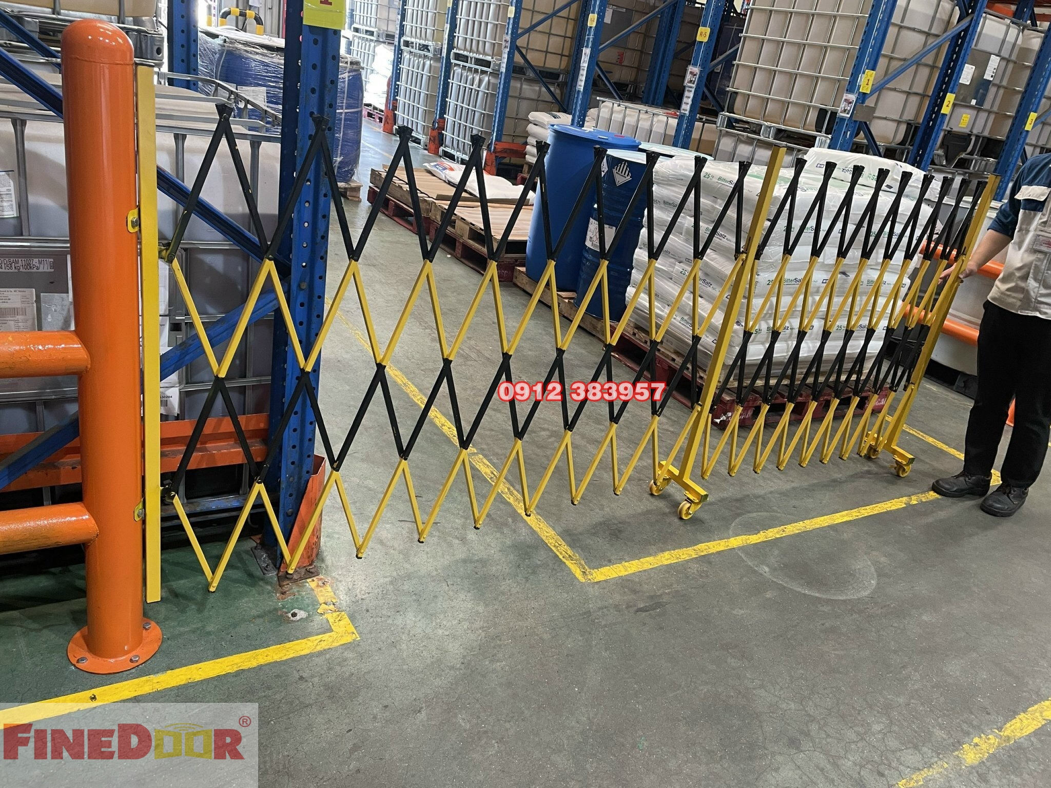 Rào xếp di động chữ T 2 màu